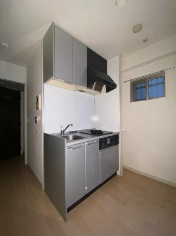 クラウンハイム本町EASTのキッチン