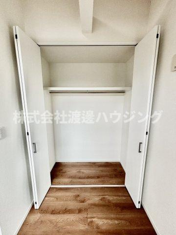 高槻市淀の原町一戸建の収納