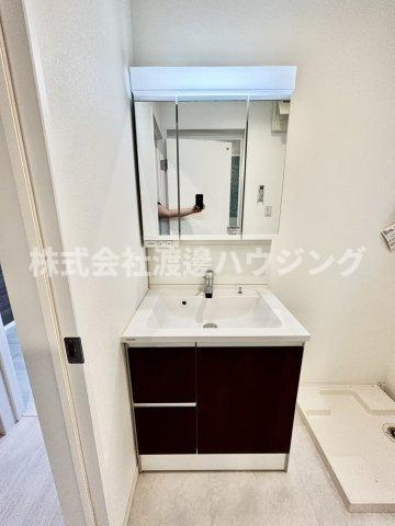 高槻市淀の原町一戸建の洗面所