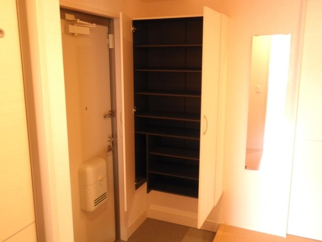 サンハイムの玄関|シューズボックス（トールタイプ）
