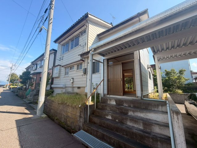 柏崎市米山台レントハウス