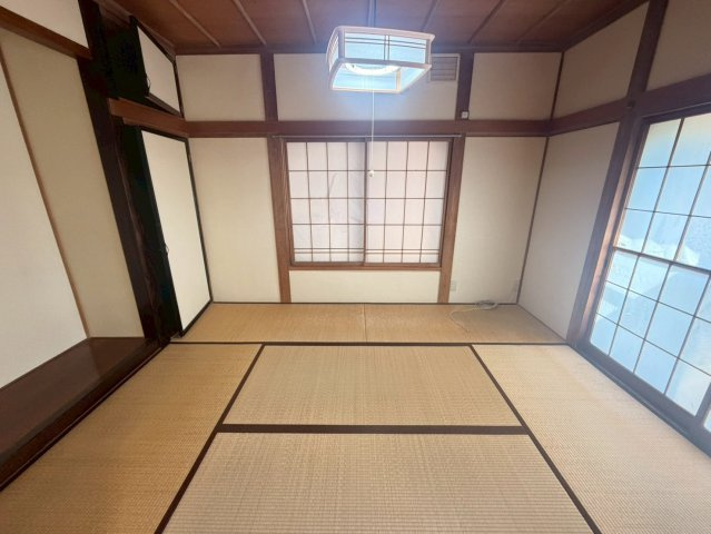 柏崎市米山台レントハウスの和室