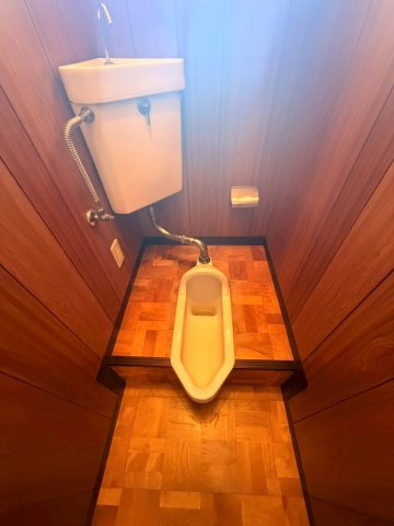 柏崎市米山台レントハウスのトイレ