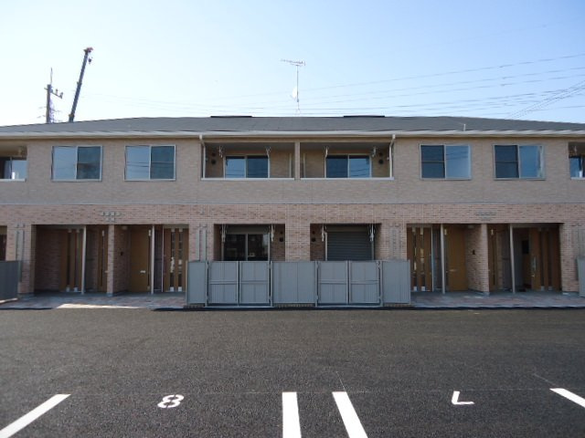 ラプレミエールKの駐車場|外観写真（昼）