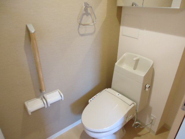 ラプレミエールKのトイレ|ウォシュレットトイレ
