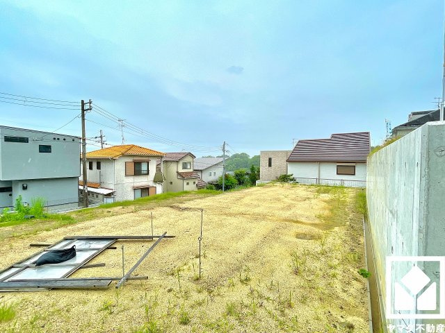 西宮市仁川町６丁目の外観|現況更地のため、余分な解体費用を抑えられ、スムーズに建築に入れます。