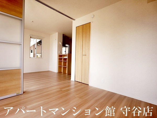 mahaloの洋室|反転です