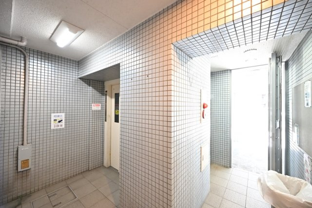 スカイコート浅草国際通りのロビー