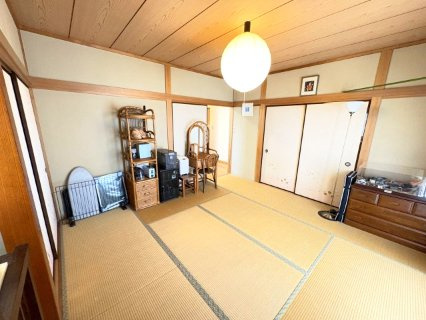 小川町みどりが丘４丁目　中古戸建の和室|１階和室（８帖）