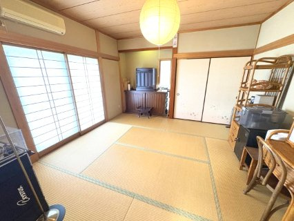 小川町みどりが丘４丁目　中古戸建の和室|１階和室（８帖）