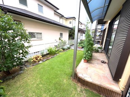 小川町みどりが丘４丁目　中古戸建の庭