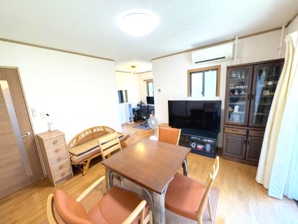 小川町みどりが丘４丁目　中古戸建の居間・リビング