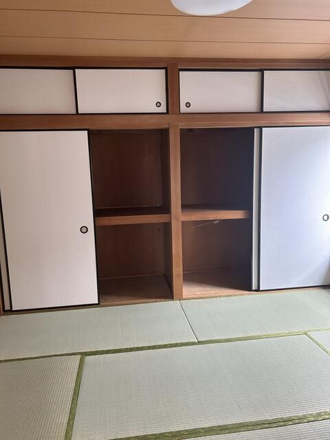 第２市ハイツの収納