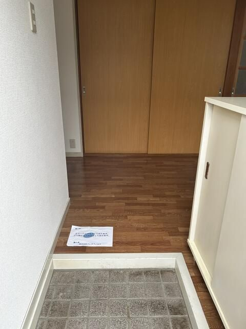第２市ハイツの玄関
