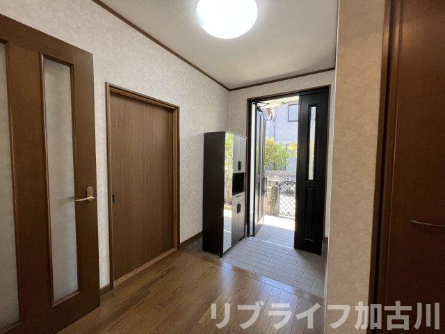 旭貸家の玄関
