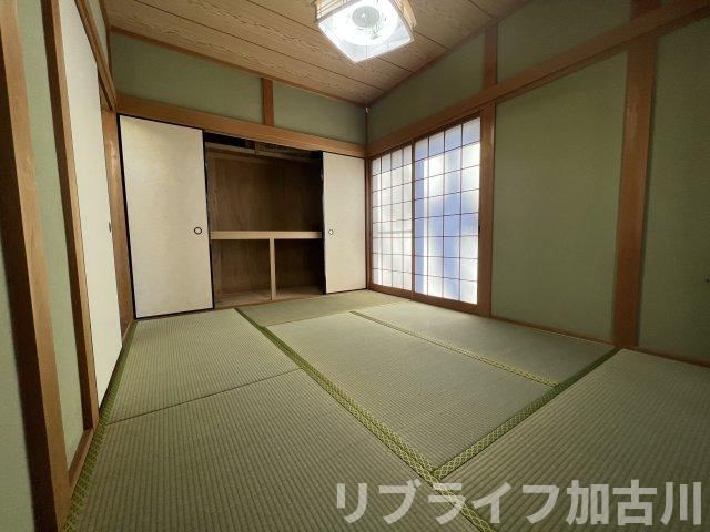 旭貸家の収納