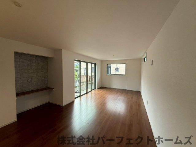 【居間・リビング】の画像