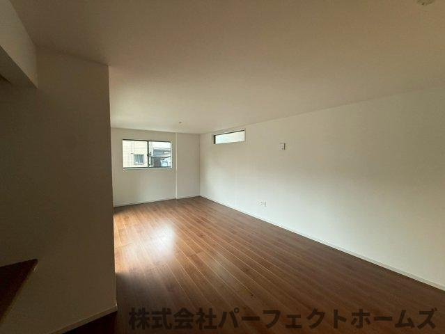 【居間・リビング】の画像