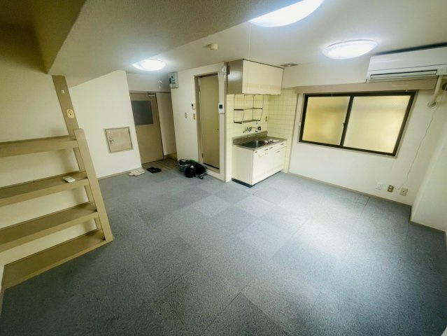 アバンセこおろぎの内装