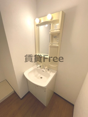 【独立洗面台】 | ラフィーネ北澤　仲介手数料無料