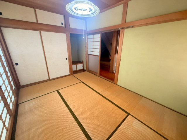 柏崎市松波レントハウスの和室