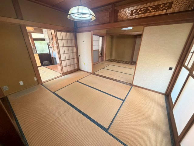 柏崎市松波レントハウスの和室