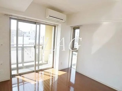【居間・リビング】 | プルナス森下 | 洋室のお部屋です。