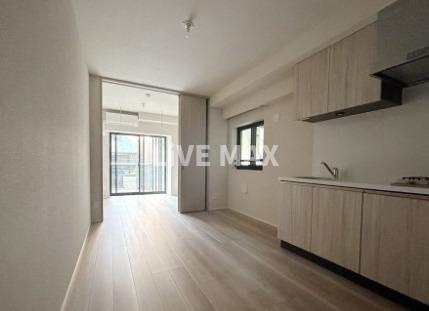 【居間・リビング】シーズンフラッツ菊川WEST
