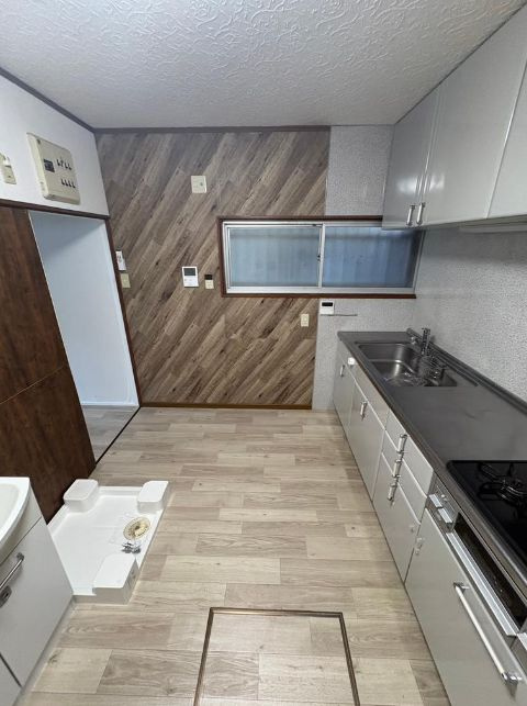 白水1丁目戸建のキッチン