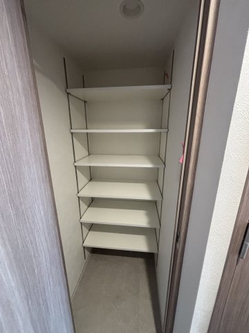 プレリス尼崎レーネヴィアの収納