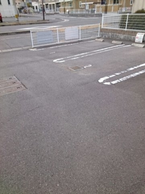 【駐車場】 | エクスブルーミナトＡ