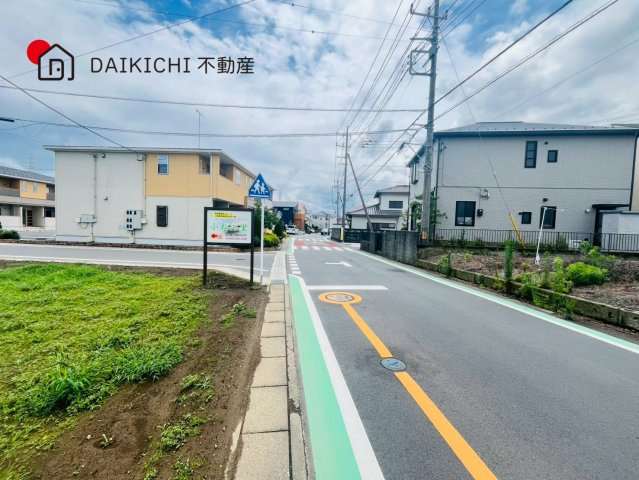【前面道路含む現地写真】 | 鴻巣市松原3丁目　中古戸建