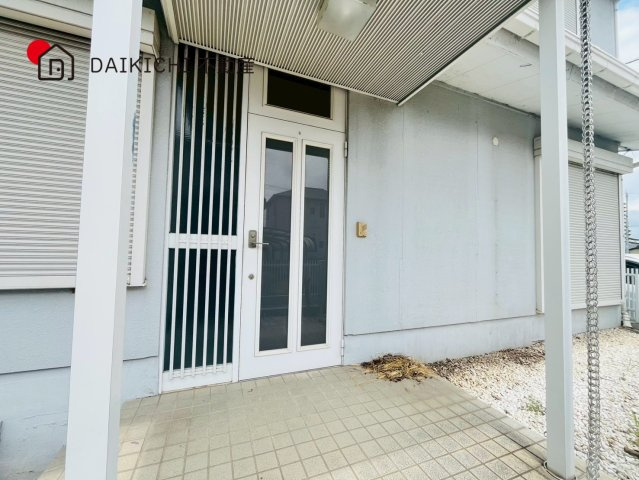 【玄関】 | 鴻巣市松原3丁目　中古戸建