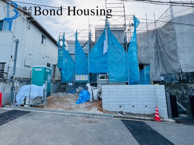 JR魚住駅徒歩11分　駐車並列2台　魚住町錦が丘　新築戸建