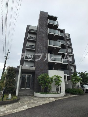 アンソレイエ勝川の外観