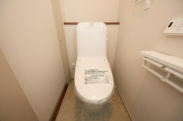 北九州市八幡西区上上津役２丁目の新築一戸建のトイレ| 