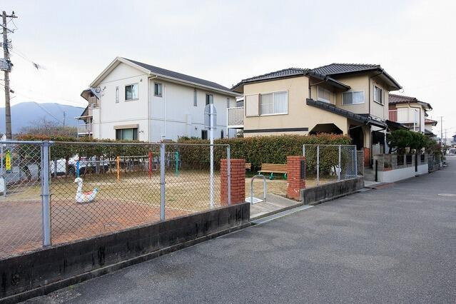 北九州市小倉南区東貫３丁目の新築一戸建の前面道路含む現地写真|貫はくちょう公園まで67m 