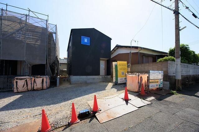 北九州市八幡西区藤原３丁目の新築一戸建の前面道路含む現地写真| 