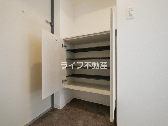 アドバンス大阪イーストの収納|大きなものも収納できそうです