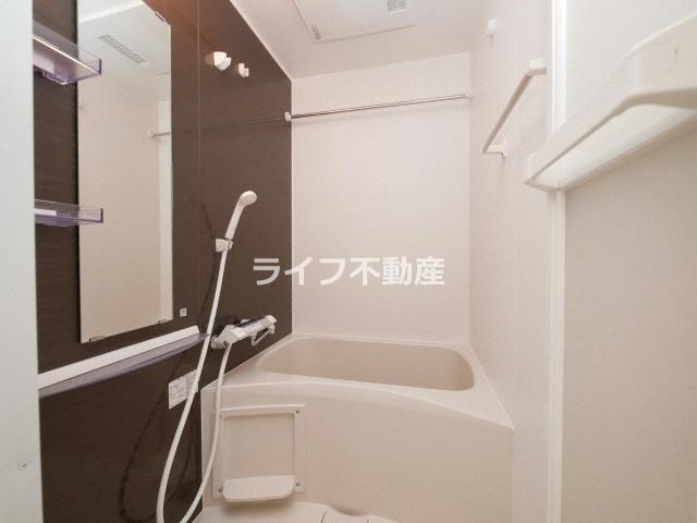 アドバンス大阪イーストの浴室|日々の暮らしに欠かせないお風呂です