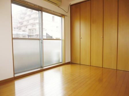 木戸坂ローヤルマンションの寝室