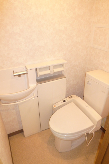 アビテ21のトイレ|清潔感のあるトイレです