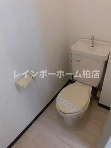 【仲介手数料：50％OFF】対象物件！のトイレ|コンパクトで使いやすいトイレです