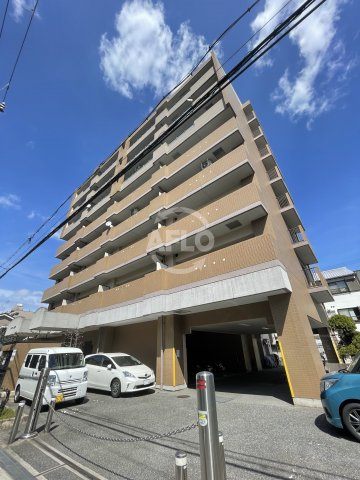 メゾンドーム三軒家　三軒家西小学校の外観|メゾンドーム三軒家　外観