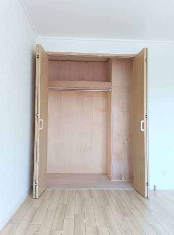 【収納】 | エルハイツ金剛