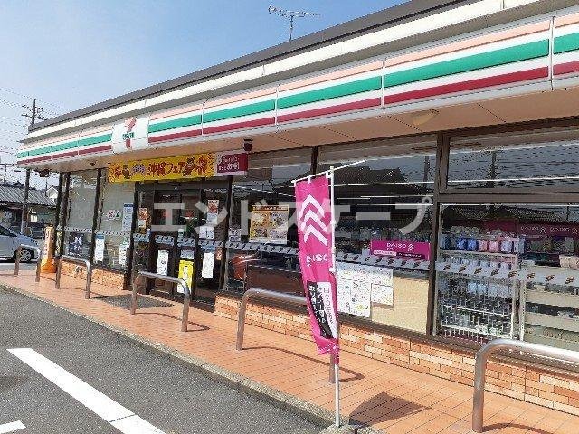 ノースタウンＢの周辺|セブンイレブン貝沢町店まで500m
高崎、前橋のお部屋探しはエンドスケープまで！お客様の理想お聞かせ下さい♪