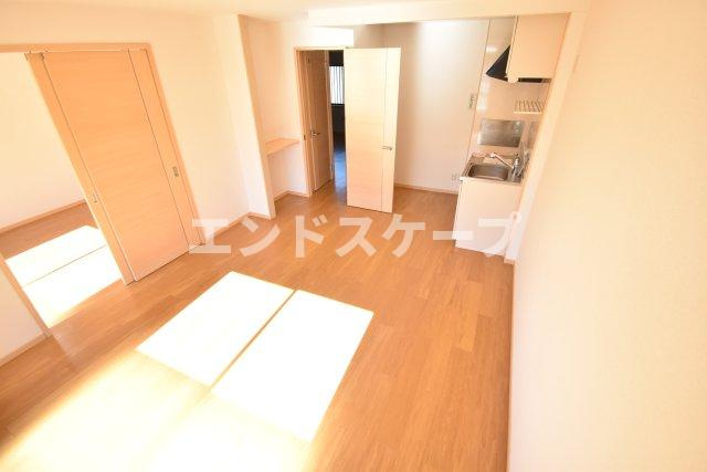 ノースタウンＢの居間・リビング|高崎、前橋のお部屋探しはエンドスケープまで！お客様の理想お聞かせ下さい♪