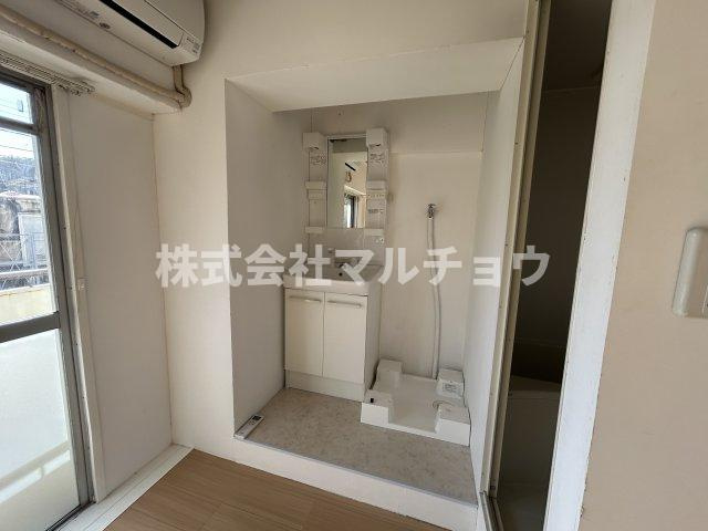 ヴィラナリー田辺　2の洗面所|使いやすい洗面所です