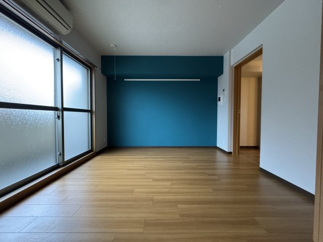 シャンヴェルジェ豊中Ⅲの居間・リビング