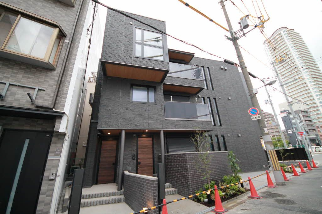 シャーメゾン堂ヶ芝の外観